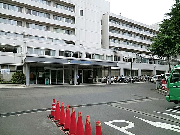 横浜旭中央総合病院(約700m)