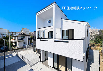 ～類似外観同仕様～