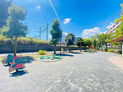 下野谷町公園 450ｍ
