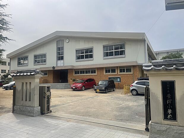 豊浦小学校
