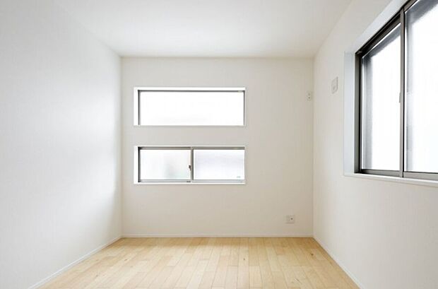 【施工例】
■モデルハウスのご案内や、ショールームにてキッチン等水回り設備や、フローリング等の建材や外壁材の実物をご覧頂けます
■お気軽にお問合せ下さい
