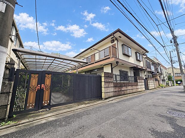 【現地写真】
写真は解体前です♪解体後、更地にてお引渡し予定です♪