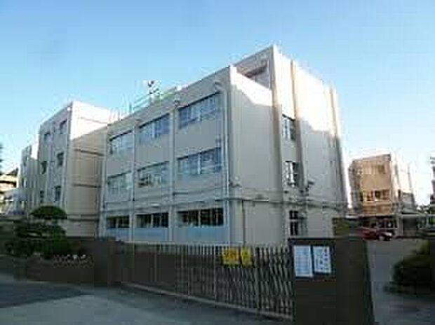 世田谷区立千歳中学校（約806m）