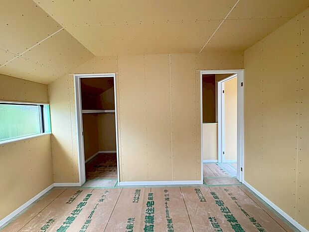 【洋室】写真はお部屋のイメージです♪３階北側の洋室約６．０帖。