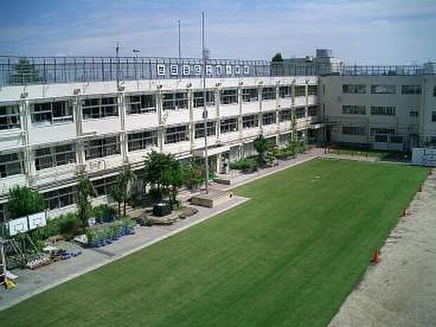 世田谷区立旭小学校（約489m）