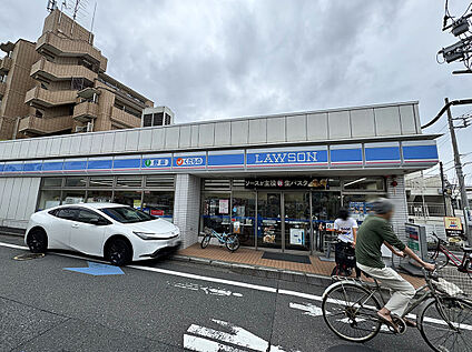 ローソン 南荻窪四丁目店 217ｍ(徒歩3分)