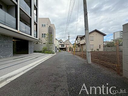前面道路含む現地写真