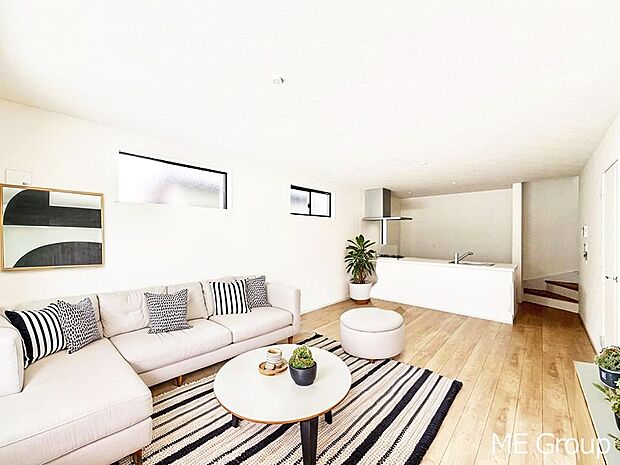 落ち着いた雰囲気のＬＤＫは家族みんなの快適空間※家具はCGです  