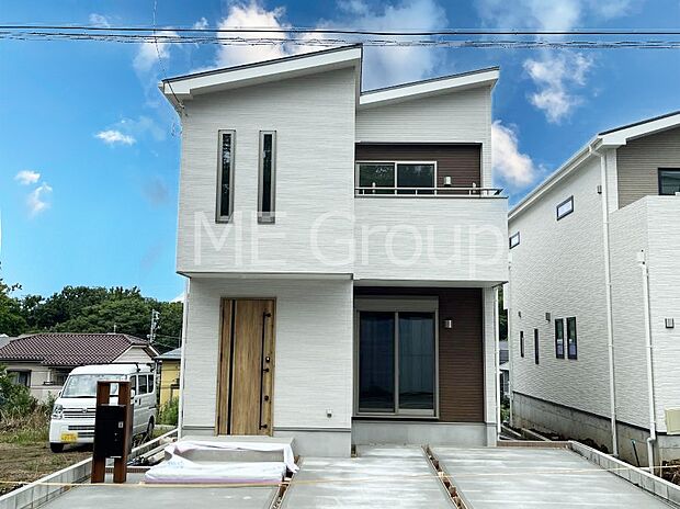 たっぷりの陽光と心地よい風が舞い込む住まい