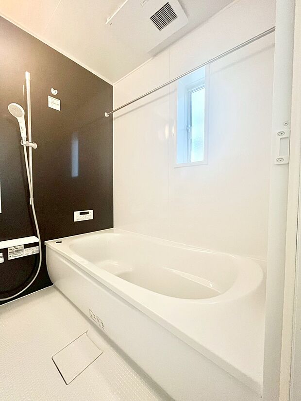 一日の疲れを癒やす大切なバスタイム。ゆっくりとお風呂を楽しんで疲れをとりたいですね!