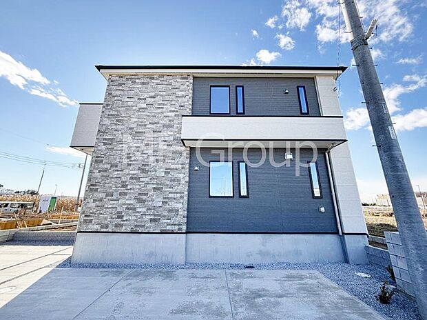 たっぷりの陽光と心地よい風が舞い込む住まい