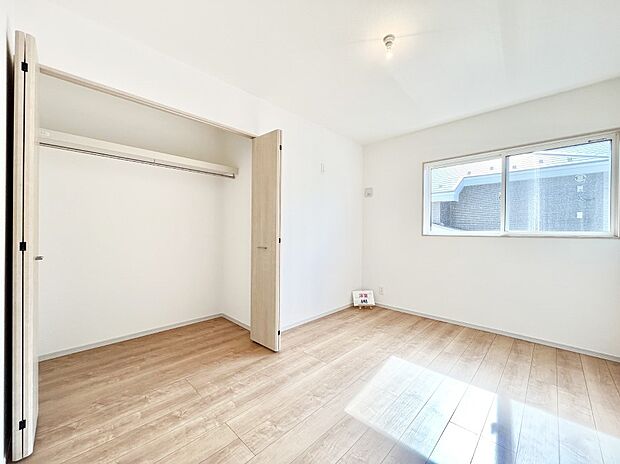 収納が充実しているので、居住スペースを広く使えます。