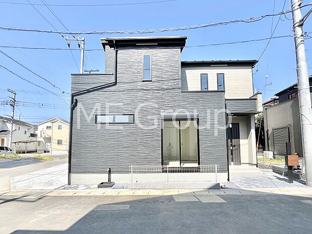 暮らしやすさと居心地の良さにこだわったシンプルで飽きのこないデザイン !