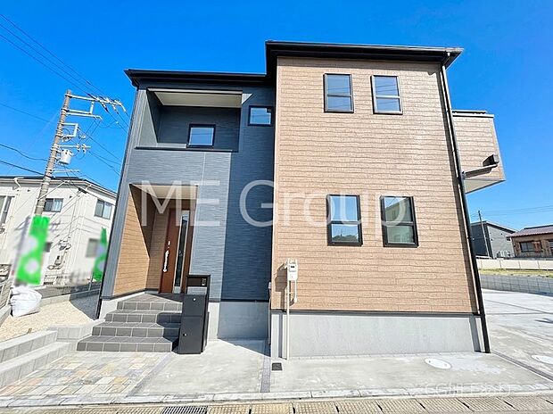 暮らしやすさと居心地の良さにこだわったシンプルで飽きのこないデザイン !