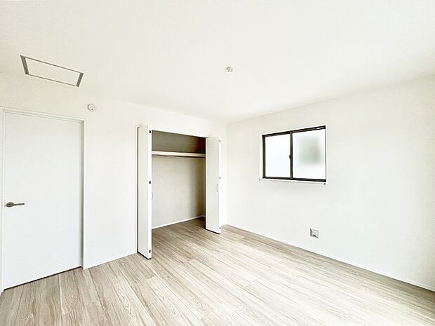 収納が充実しているので、居住スペースを広く使えます。