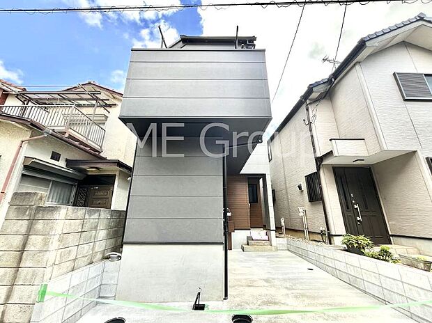 暮らしやすさと居心地の良さにこだわったシンプルで飽きのこないデザイン !