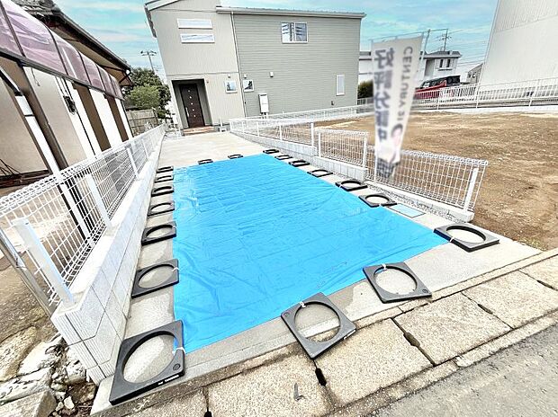 【駐車場】生活に欠かせない駐車スペース。