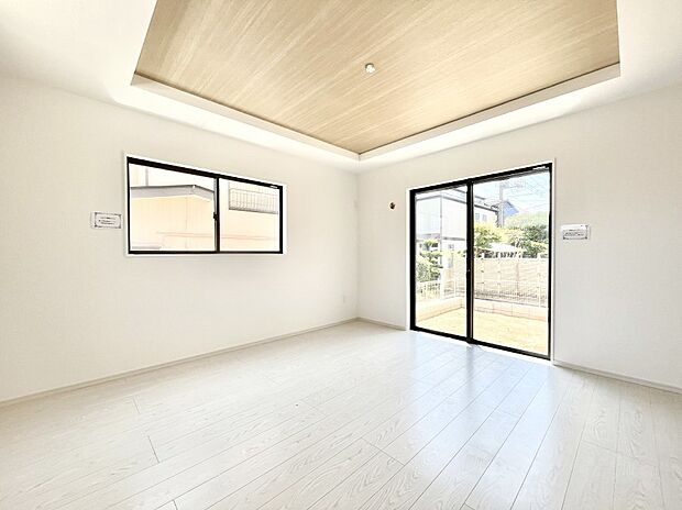 【ダイニング】家族が自然と集まる憩いのスペースになりそう    