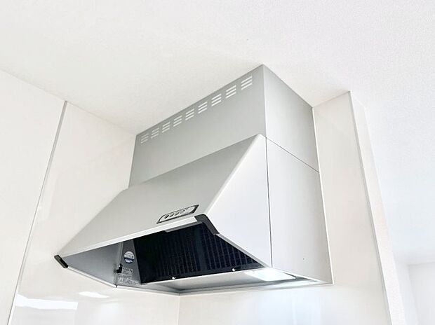 【レンジフード】基本的なお手入れはフィルターのみ！お手入れのしやすさも魅力です。