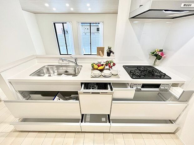 【スライド収納】使いやすさを優先したスライド式収納タイプ！