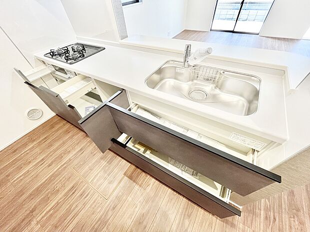 【スライド収納】使いやすさを優先したスライド式収納タイプ!