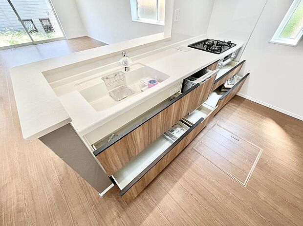 【スライド収納】使いやすさを優先したスライド式収納タイプ!