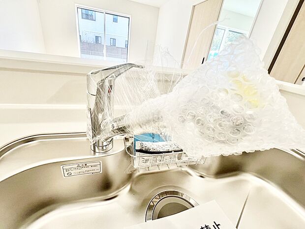 【浄水器】いつでも清潔なおいしいお水を。一つの水栓で水道水と浄水を使い分け。