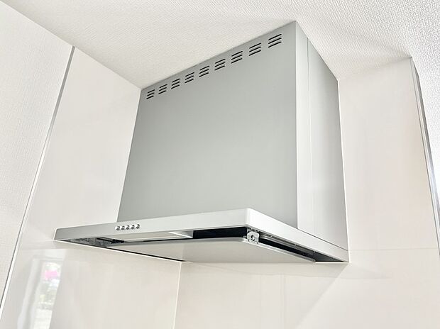 【レンジフード】フラットタイプのレンジフード、お手入れがしやすいですね！ 