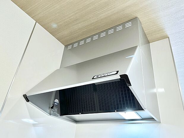 【レンジフード】基本的なお手入れはフィルターのみ！お手入れのしやすさも魅力です。