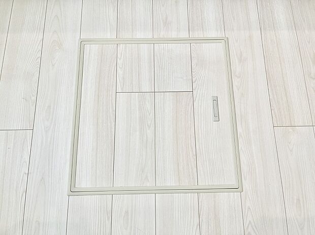 【床下収納】床下収納付き!日用品・非常用品の収納にも大活躍。