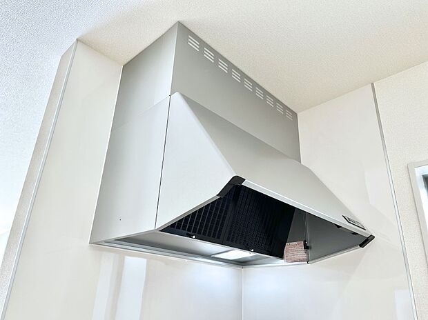 【レンジフード】基本的なお手入れはフィルターのみ！お手入れのしやすさも魅力です。