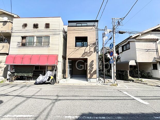 【現地外観写真】溢れる陽光でご家族の笑顔も輝く