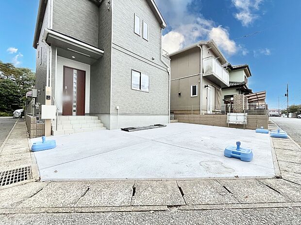 【駐車場】ゆとりのカースペース