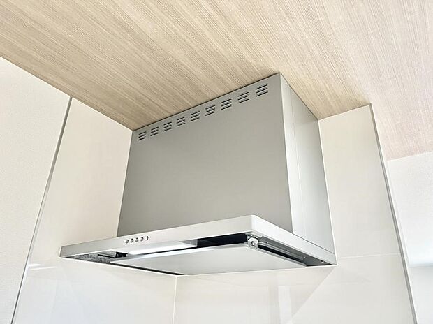 【レンジフード】フラットタイプのレンジフード、お手入れがしやすいですね！