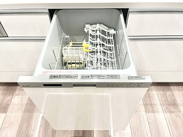 【食洗機】面倒なお片づけは食洗機にお任せ！家事の負担が減って、時間にも気持ちにもゆとりができます。