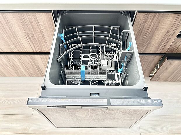 【食洗機】面倒なお片づけは食洗機にお任せ！家事の負担が減って、時間にも気持ちにもゆとりができます。