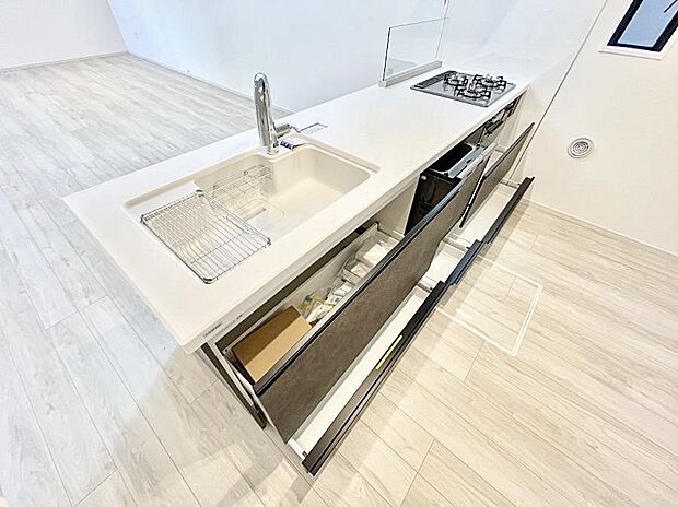 【スライド収納】使いやすさを優先したスライド式収納タイプ！