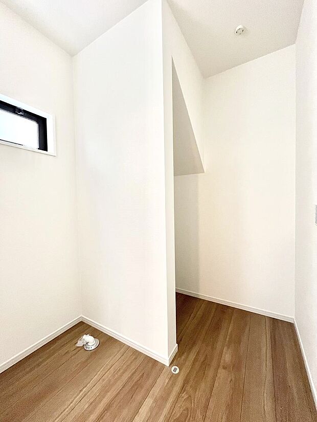 【リネンスペース】便利なリネン庫で、スッキリした使いやすい洗面室に  