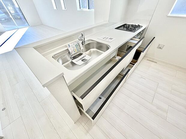 【スライド収納】使いやすさを優先したスライド式収納タイプ!