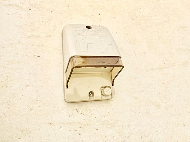 【その他現地】お掃除などに便利な外コンセント