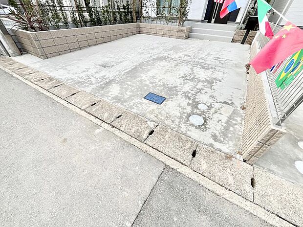 【駐車場】生活に欠かせない駐車スペース。