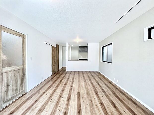 【ダイニング】家族が自然と集まる憩いのスペースになりそう