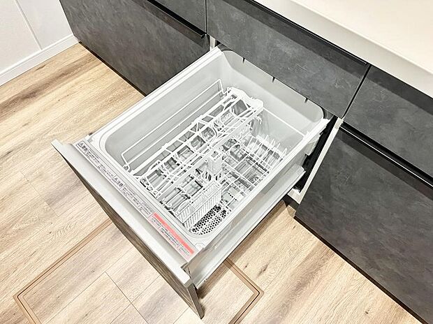 【食洗機】面倒なお片づけは食洗機にお任せ!家事の負担が減って、時間にも気持ちにもゆとりができます。