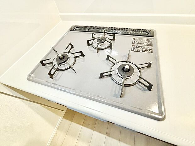 【ガスコンロ】三口ガスコンロでお料理が一気にはかどりそう