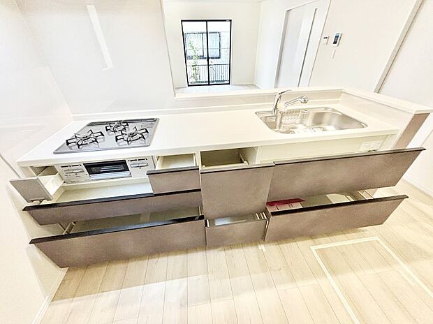 【スライド収納】使いやすさを優先したスライド式収納タイプ!