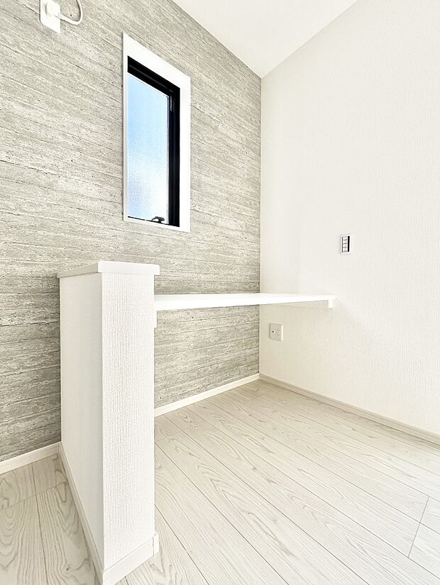 【その他内観】リビングのカウンタースペース