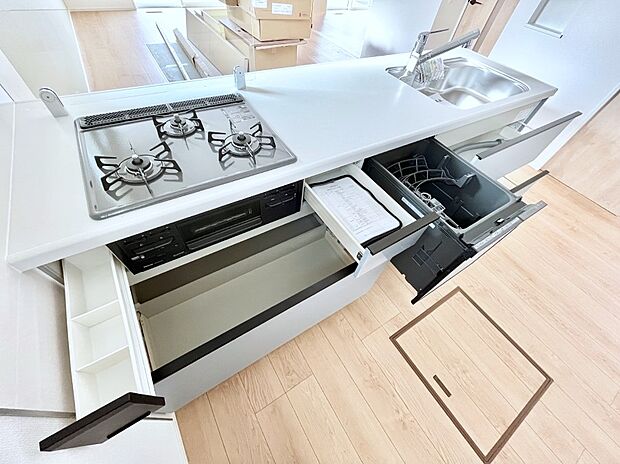 【スライド収納】使いやすさを優先したスライド式収納タイプ!