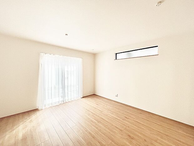 【リビングダイニング】家族団らんの時間も増えそうなくつろぎのリビングダイニング。