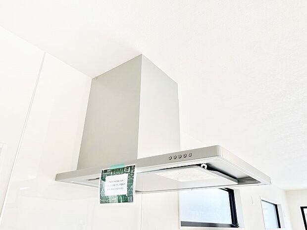 【レンジフード】基本的なお手入れはフィルターのみ！お手入れのしやすさも魅力です。