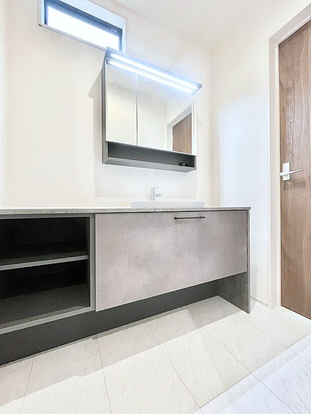 【洗面台・洗面所】お子さんがうがい、手洗いも喜んでしてくれそうな洗面所!